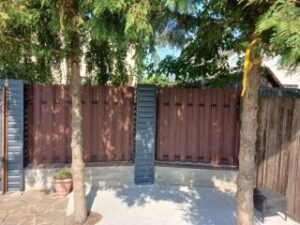 Паркан, сітка та огорожі у Чернігові: де купити недорого?