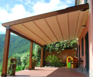 Пергола-навес: идеальное решение для вашего участка